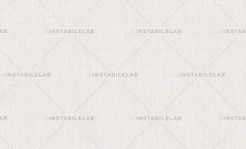 Carta da parati effetto tessuto beige con texture materica raffinata
