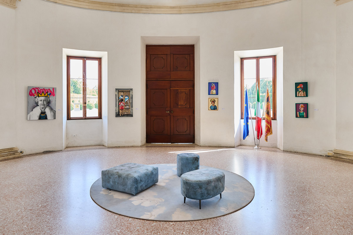 image gallery